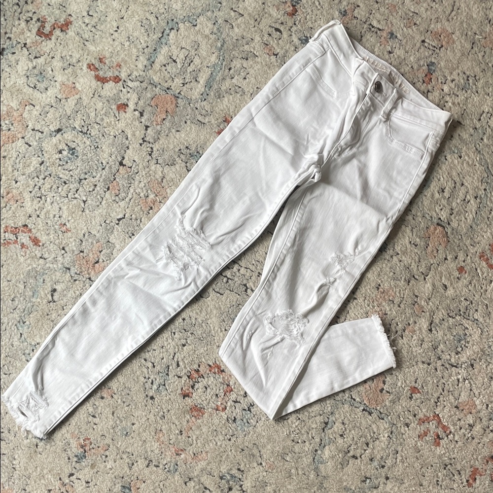 American Eagle White Jeans